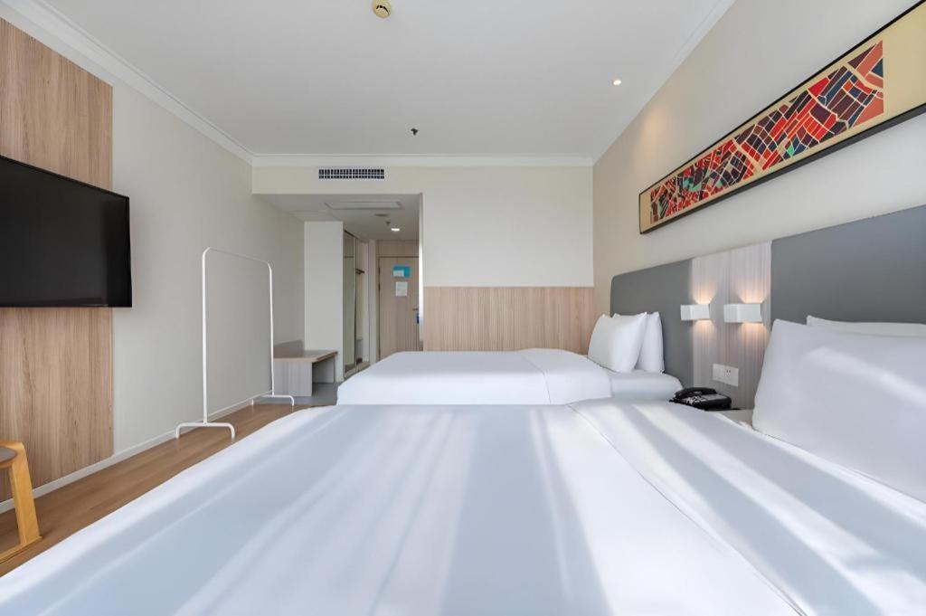 Hanting Hotel Shanghai Caohejing Yishan Road Kültér fotó